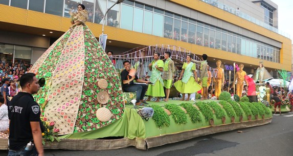 ent4-Sangyaw-Festival-Tacloban-2.jpg
